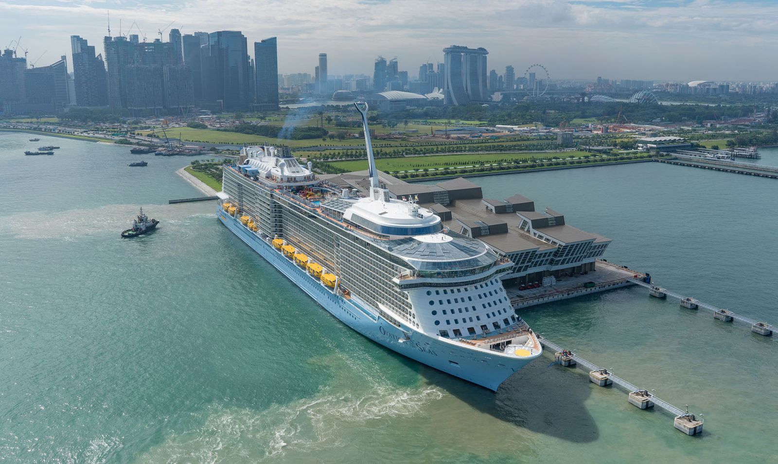 Ovation-of-the-Seas-at-Marina-Bay-Cruise-Centre-Singapore